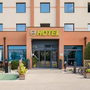 *** Hotel B&B Hotel Ferrara Italia
